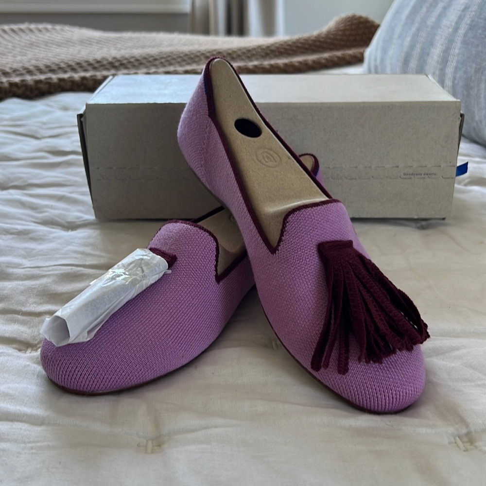 New in box Rothy’s tassel loafers. Sz 8.5